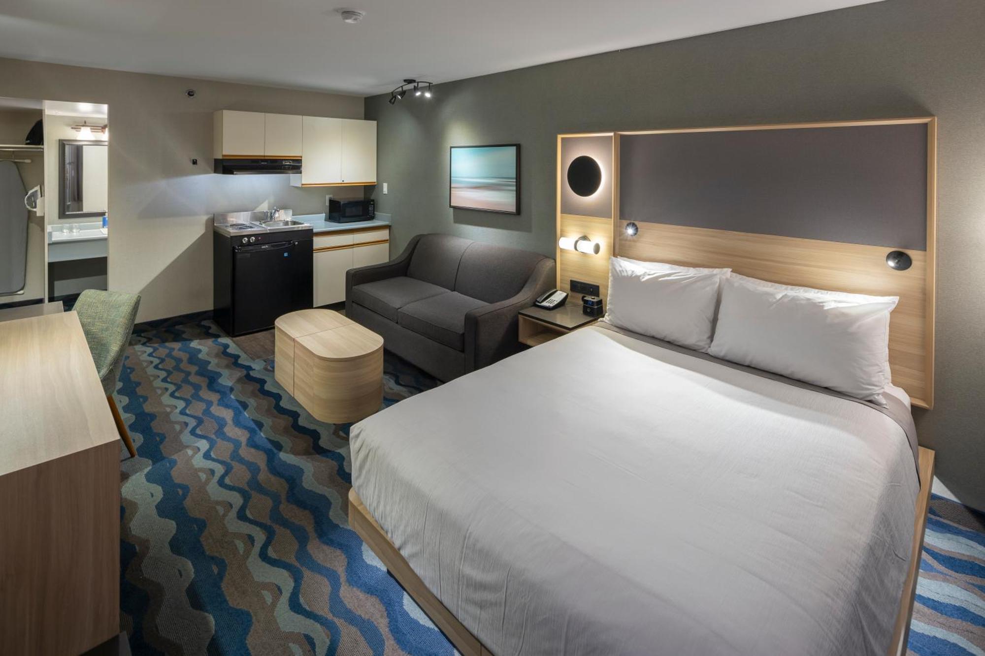 Accent Inns Камлупс Экстерьер фото